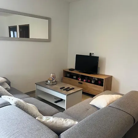 Maison Climatisee Avec Piscine Villa *