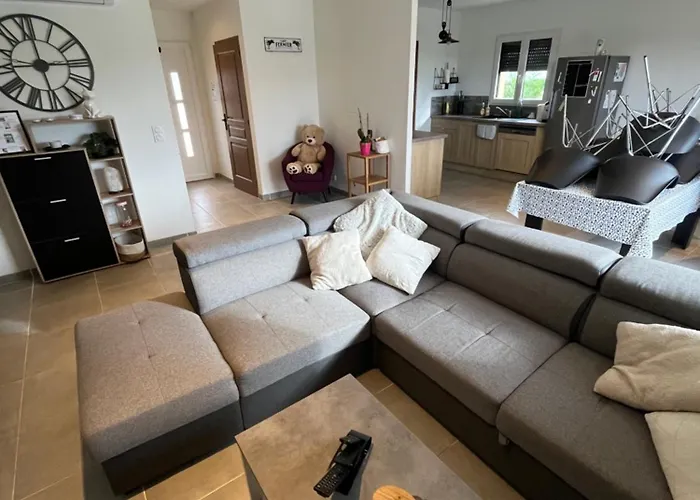 Maison Climatisee Avec Piscine *