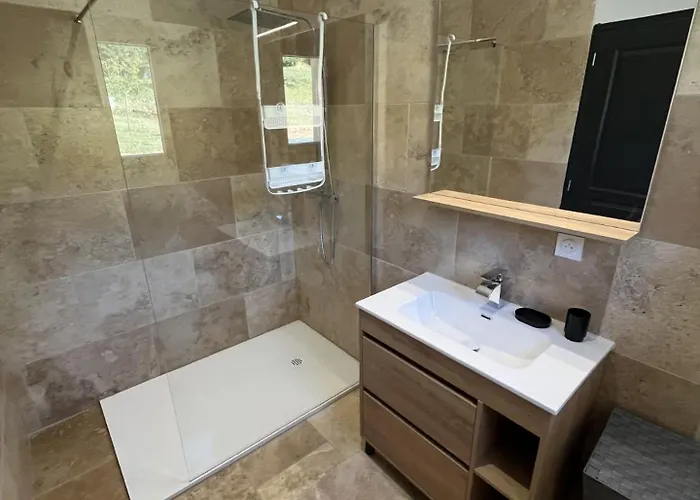 Βίλα Maison Climatisee Avec Piscine Carlux